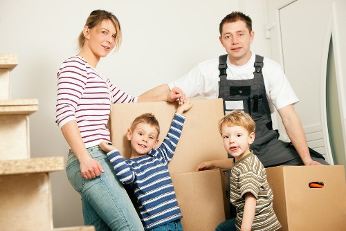 Moving van service for residential and commercial customers in Carshalton